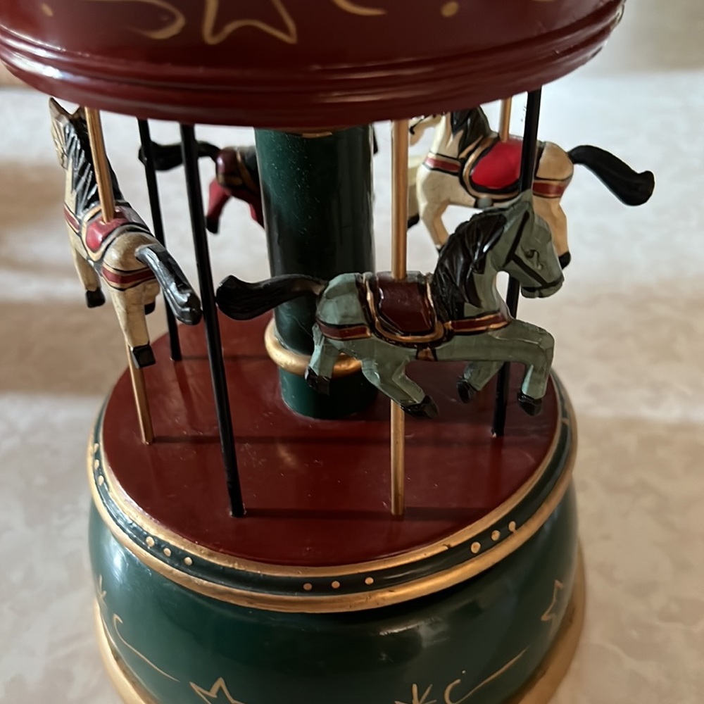 Musical Carousel | Timeless Piece - Picture 6 of 6
